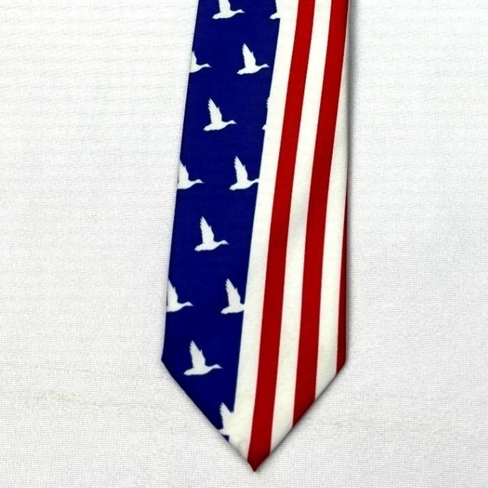 Duck Dynasty Tie Mens Patriotic American Flag Flying Ducks Navy Blue Necktie 4th